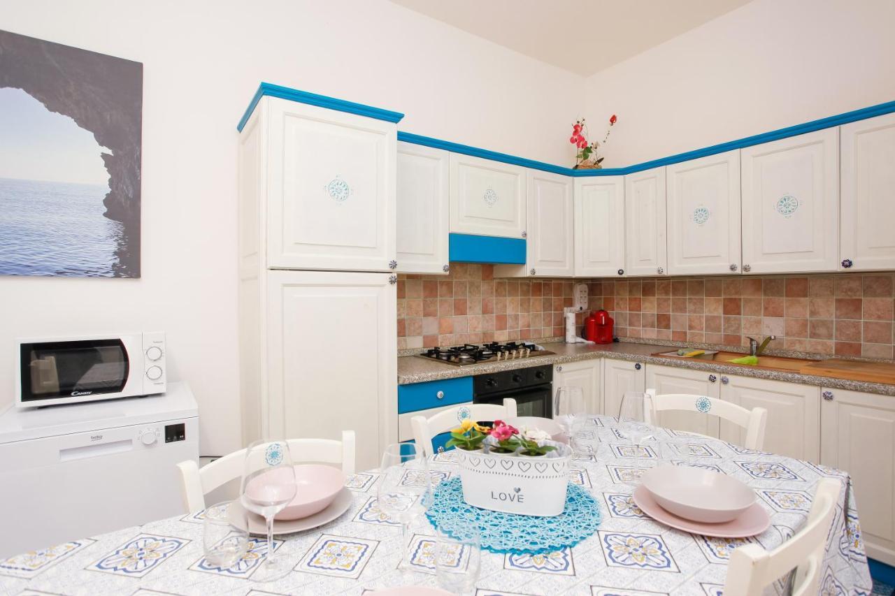 אורוסיי Casa Vacanze Zefiro מראה חיצוני תמונה