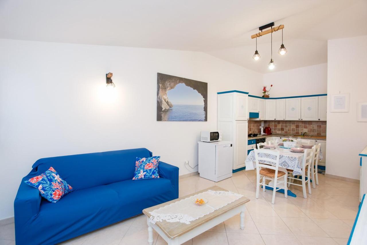 אורוסיי Casa Vacanze Zefiro מראה חיצוני תמונה